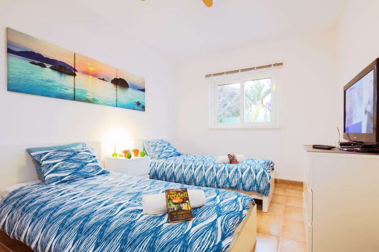 Villa Hibiscus Centrum Corralejo Beach Private Pool Family 외부 사진