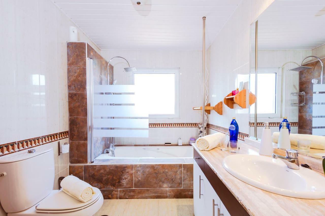 Villa Hibiscus Centrum Corralejo Beach Private Pool Family 외부 사진